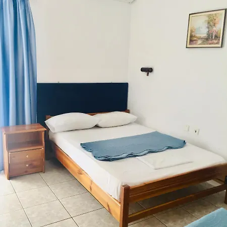 Anna Aparthotel